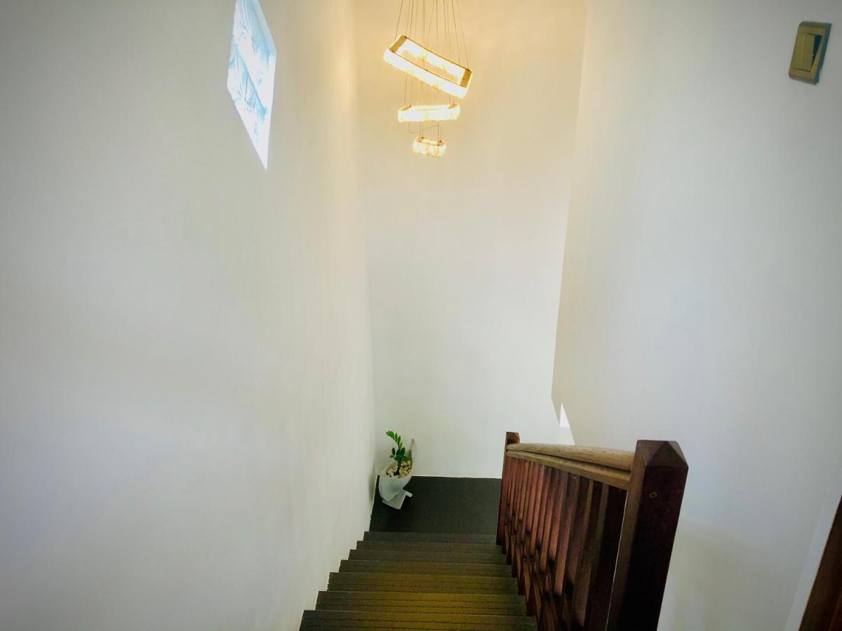 Apartmán Siri'S Residency Habaraduwa Central Exteriér fotografie